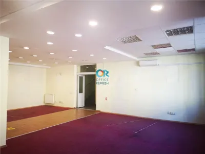 Spatiu de birouri de inchiriat - zona centrala - foto 8