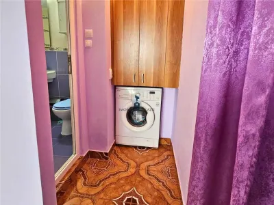 Vanzare Apartament 4 Camere Semidecomandat Sos.Oltenitei - foto 2
