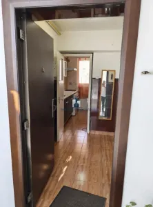 Vanzare Apartament 2 Camere Semidecomandat Piata Sudului - Bucuresti