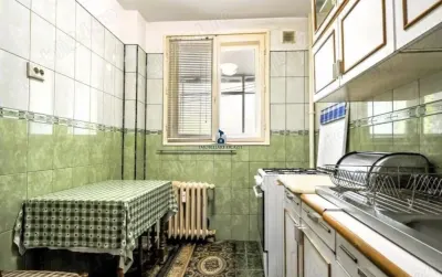 Vanzare Apartament 2 Camere Semidecomandat Berceni-Tache Gh. - foto 2
