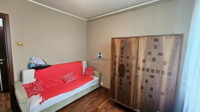 Apartament 3 camere Decomandat  Izvorul Crisului - foto 7
