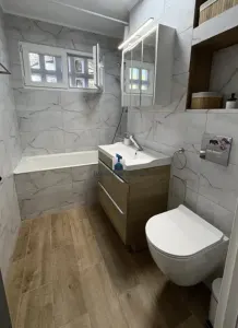 Vanzare Apartament 3 Camere Semidecomandat Berceni-Al.Terasei - foto 7