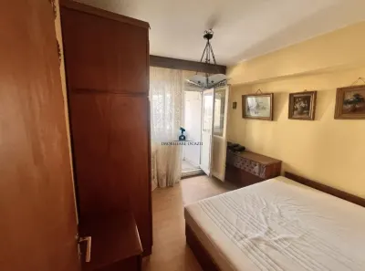 Apartament 4 Camere Semidecomandat Bd.Alexandru Obregia - foto 7