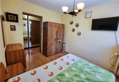 Inchiriere Apartament 3 Camere Semidecomandat Bd.Ctin.Brancoveanu - foto 5