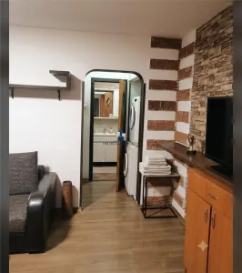Apartament 2 camere Semidecomandat Bd.Ctin. Brancoveanu, - Bucuresti