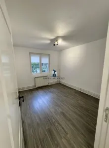 Inchiriere Apartament 4 Camere Decomandat Aparatorii Patriei-Soldanului - foto 5