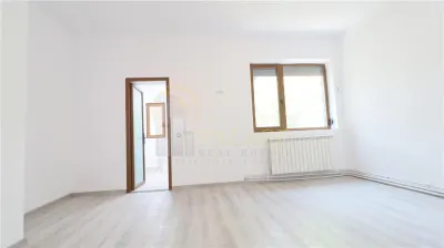 Apartament de 5 camere la casa, Bulevardul Independentei - foto 13