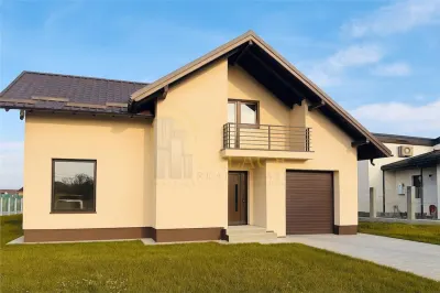 Casa individuala cu garaj si subsol 5 camere Vorovesti - foto 1