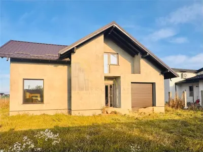 Casa individuala cu garaj si subsol 5 camere Vorovesti - foto 4