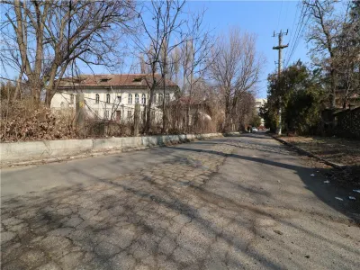 Cladire istorica- Ideal Investitie 700 mp + 3200 mp teren, Tatarasi - Spital Pascanu - foto 6