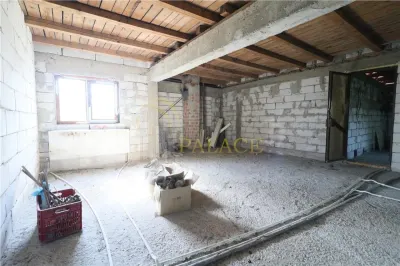Proprietate unica, cu potential de dezvoltare  400 mp construiti + teren generos, pozitie excelenta - foto 7