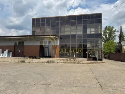 Complex Logistic alcatuit din 5 hale plus cladire de birouri inchiriat 100% - Iasi
