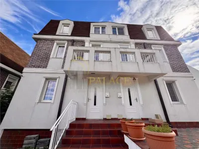 Vila unica in Iasi, tip London House – design rafinat si priveliste spectaculoasa - foto 2