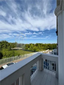 Vila unica in Iasi, tip London House – design rafinat si priveliste spectaculoasa - foto 12