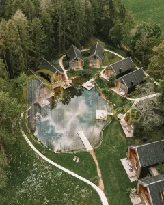Bucium Teren de Inchiriat in Inima Padurii - foto 1