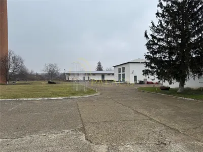 Hala industriala de vanzare in Harlau, 11.500 mp utili, teren 44.268 mp - foto 11