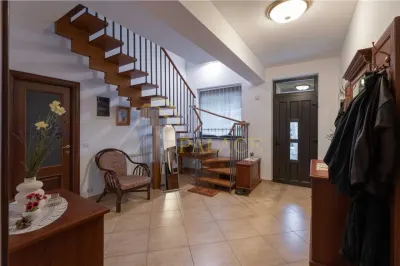 Vila individuala exclusivista cu teren generos in Bucium, Iasi - foto 7