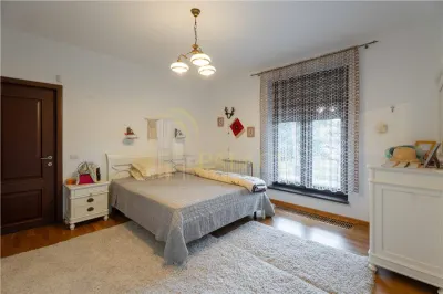 Vila individuala exclusivista cu teren generos in Bucium, Iasi - foto 10
