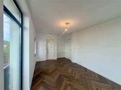 Vila individuala cu panorama  deosebita in Pietrarie Barnova - foto 6