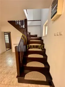 Vila individuala cu priveliste spectaculoasa cu garaj Pietrarie Barnova - foto 12