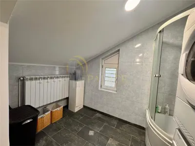 Vila individuala cu priveliste spectaculoasa cu garaj Pietrarie Barnova - foto 24