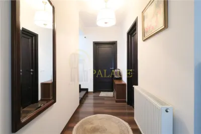 Vila individuala in Copou, 7 camere, 4 bai, garaj, beci, 280 mp util - foto 16