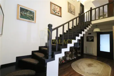 Vila individuala in Copou, 7 camere, 4 bai, garaj, beci, 280 mp util - foto 22