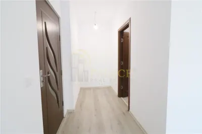 Apartament cu 4 camere, 89 mp PACURARI ALPHA BANK - foto 12