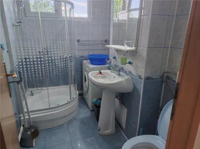 APARTAMENT 2 CAMERE, BD. SATURN, ZONA GEMENII,  CARTIER ASTRA - foto 14