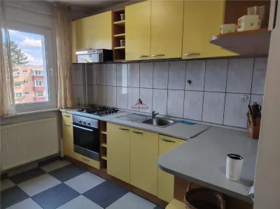 APARTAMENT 2 CAMERE, BD. SATURN, ZONA GEMENII,  CARTIER ASTRA - foto 18