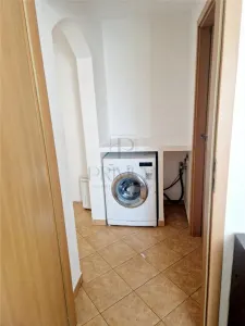 LUNEI - 3 CAMERE - DECOMANDAT - CENTRALA PROPRIE - 2 BAI - ETAJ 2 - foto 9