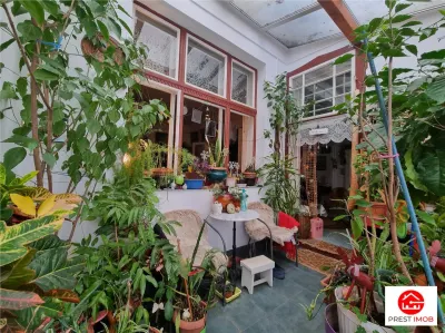 Casa istorica muzeu 4 camere, 2 bai cu 1344 mp teren, ultracentral, Tg Mures - Targu Mures