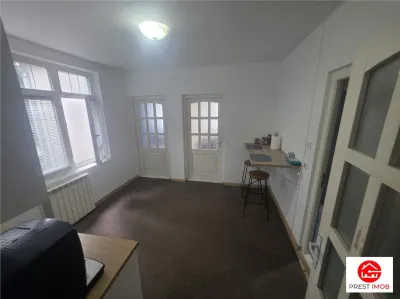 De inchiriat birouri / spatiu comercial de 80 mp semicentral - foto 8