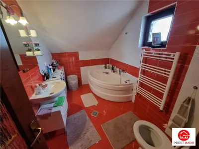 De vanzare casa individuala cu garaj, la cheie, 6 cam, 3 bai, cu 2311 mp , Nazna - foto 11