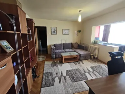 Simion Barnutiu - 2 Camere - Etaj intermediar - Bloc izolat - Spatios - foto 1