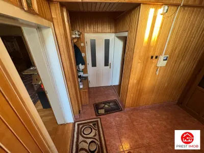 Casa independenta , vintage de vanzare , 300 mp cu teren de 1493 mp Sancrariul de Mures - foto 17