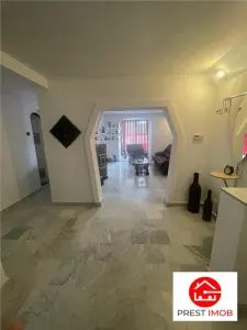 Penthouse pe 3 nivele de inchiriat in zona centrala - foto 14