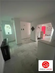 Penthouse pe 3 nivele de inchiriat in zona centrala - foto 4