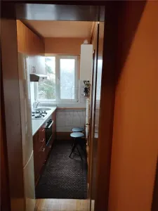 Apartament 3 camere | 55 mp | Centrală proprie | Zona Cetății - foto 4