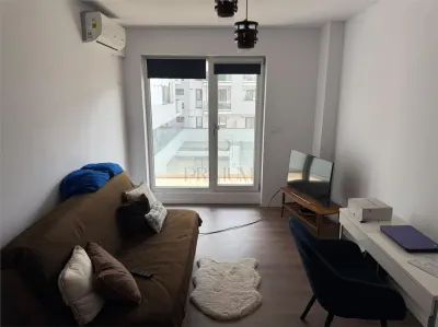 Apartament 1 cameră | 49 mp | Centrală proprie | Zona Torontalului - foto 1