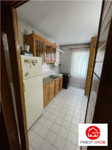 De vanzare apartament cu 4 camere, etaj intermediar, la Fortuna, in Tudor - foto 2