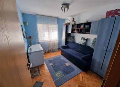 ARADULUI - BLOC IZOLAT - 3 Camere - Centrala proprie - Clima - Boxa - ETAJ 3 - foto 7