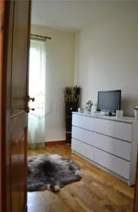 GIROC - INDIVIDUALA - Pe parter - 5 Camere - Dressing - foto 7