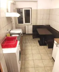 DAMBOVITA - 5 camere - 2 bai - 2 balcoane - centrala proprie - foto 5