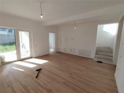 Duplex spatios - toate utilitatile - la cheie - foto 4