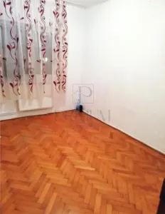 LIPOVEI - PARTER INALT - 3 cam - 2 bai - centrala proprie - BOXA - foto 8
