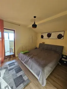 Casa Individuala - mobilata utilata - zona buna - 200 mp utili - teren 600 mp - panouri solare - foto 8