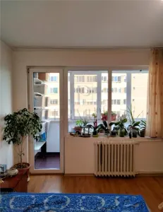 TORONTALULUI - ETAJ 6 - LIFT - 3 camere - decomandat - debara - clima - BOXA CF - foto 9