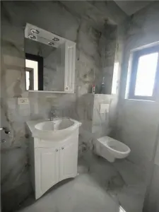 Duplex 5 camere - bucatarie inchisa - finalizat - dormitor la parter - foto 9