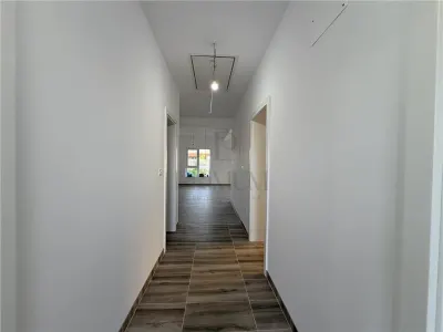 Duplex finalizat - 2 bai - langa asfalt - foto 5
